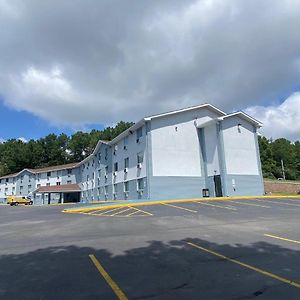Super 8 By Wyndham Homewood Birmingham Area